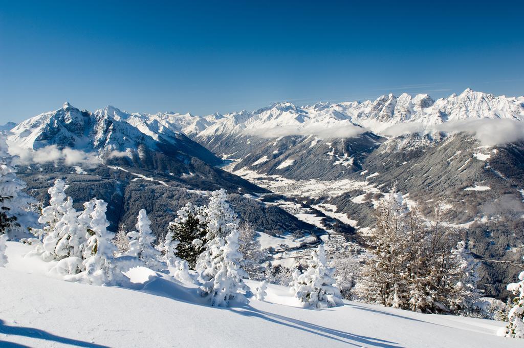 Pension Tina Neustift im Stubaital Exterior photo