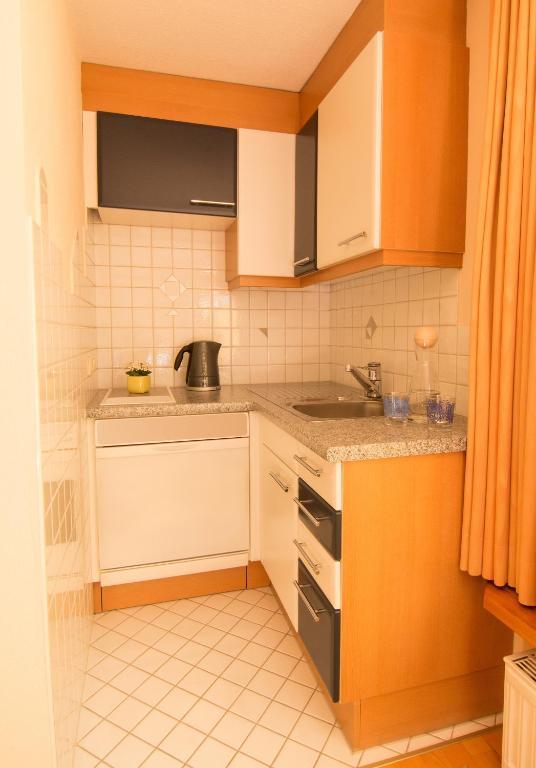 Pension Tina Neustift im Stubaital Room photo